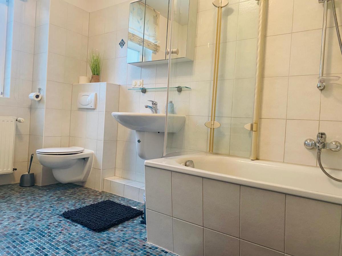 Kapitaenshaus An Der Warnow Mit Sauna ロストック エクステリア 写真